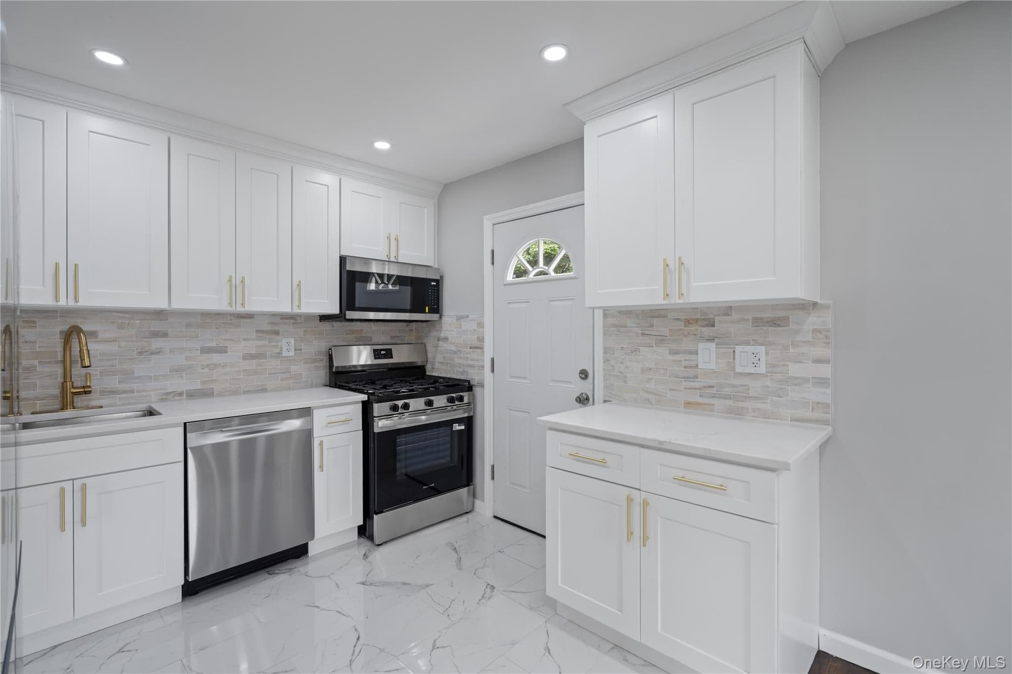 48 Cliff Avenue thumbnail 16