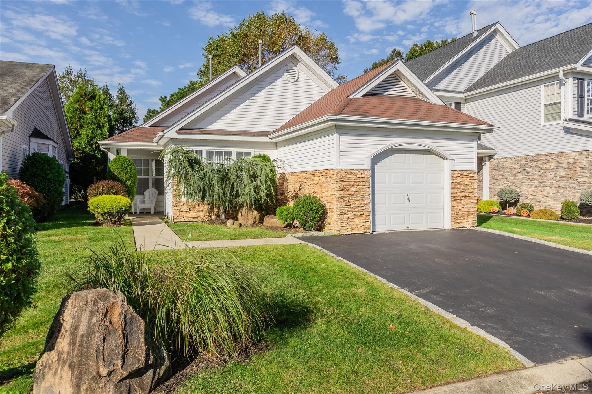 29 Madison Circle, Middle Island