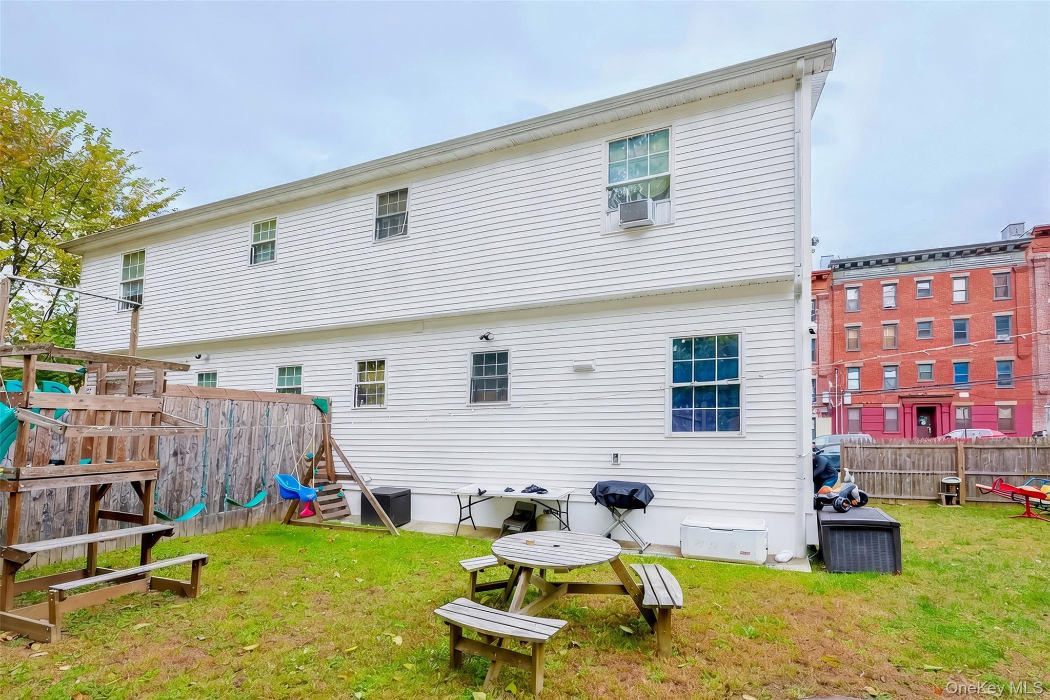 147 Orchard Street thumbnail 21