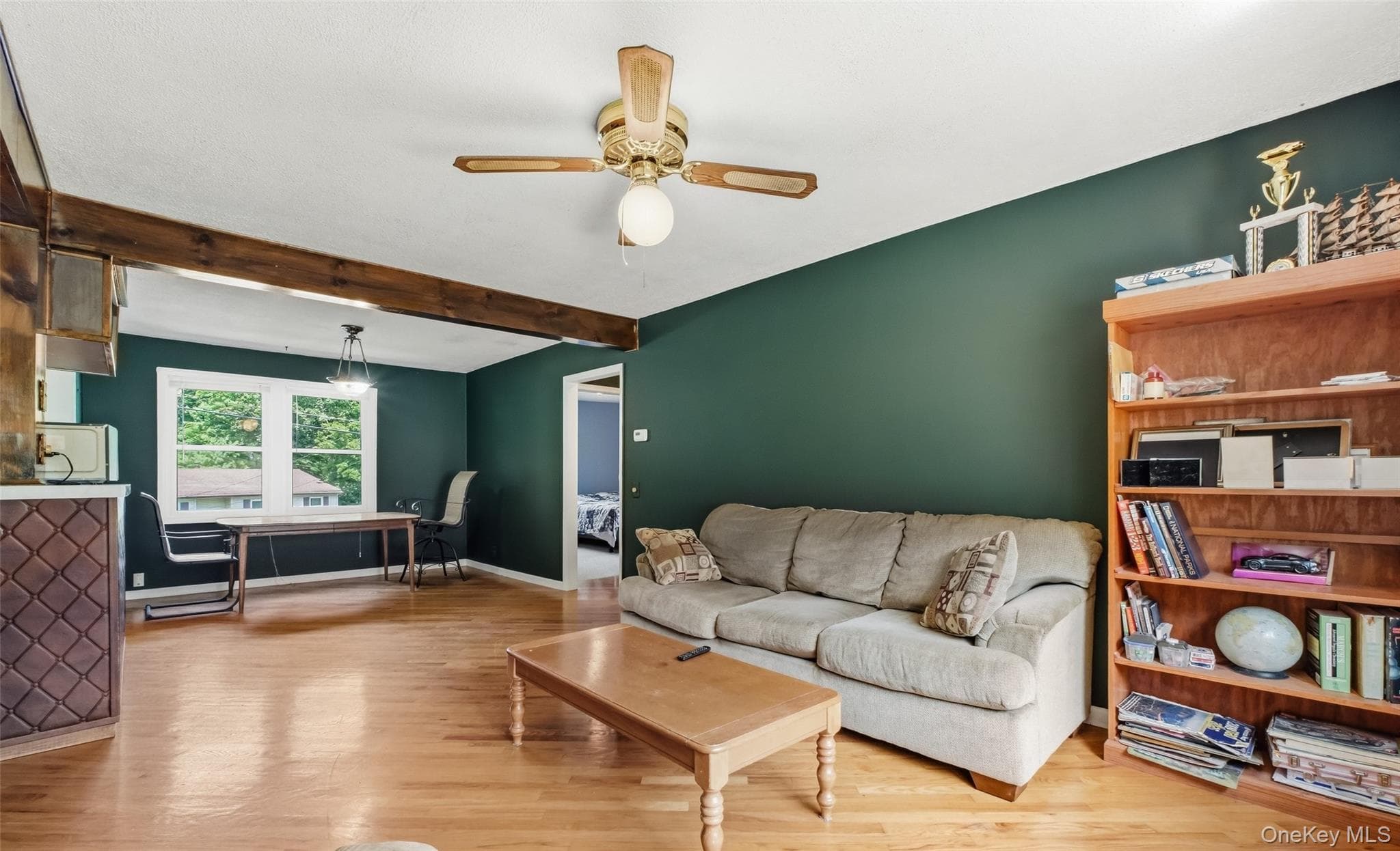 35 Willow Road thumbnail 9