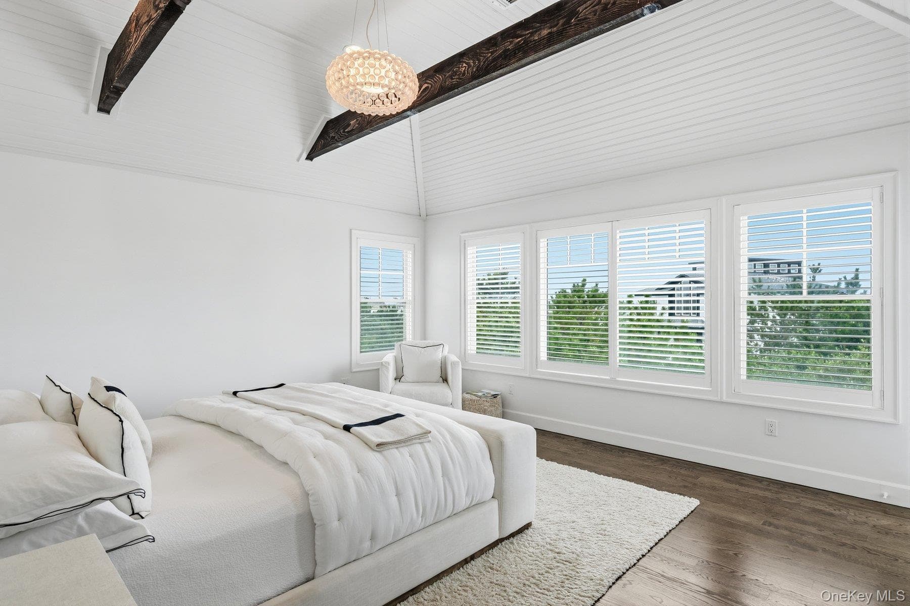 824 Dune Road thumbnail 13