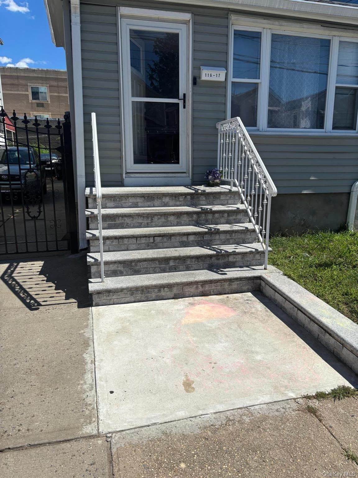 11617 148th Street thumbnail 2