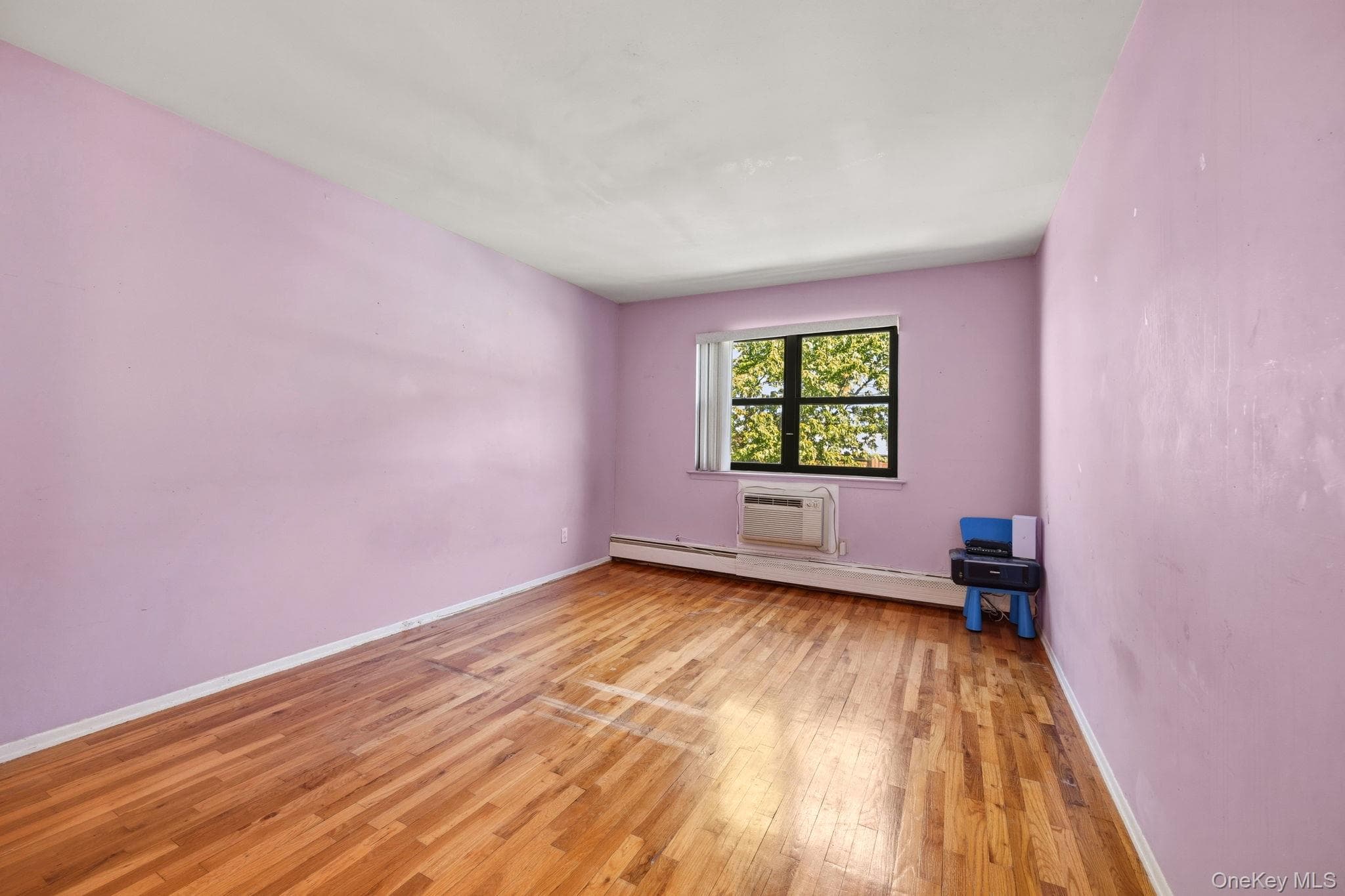 240-43 69 Avenue thumbnail 22
