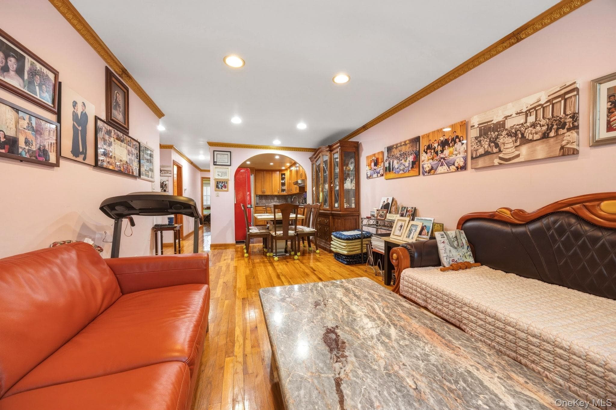 240-43 69 Avenue thumbnail 6