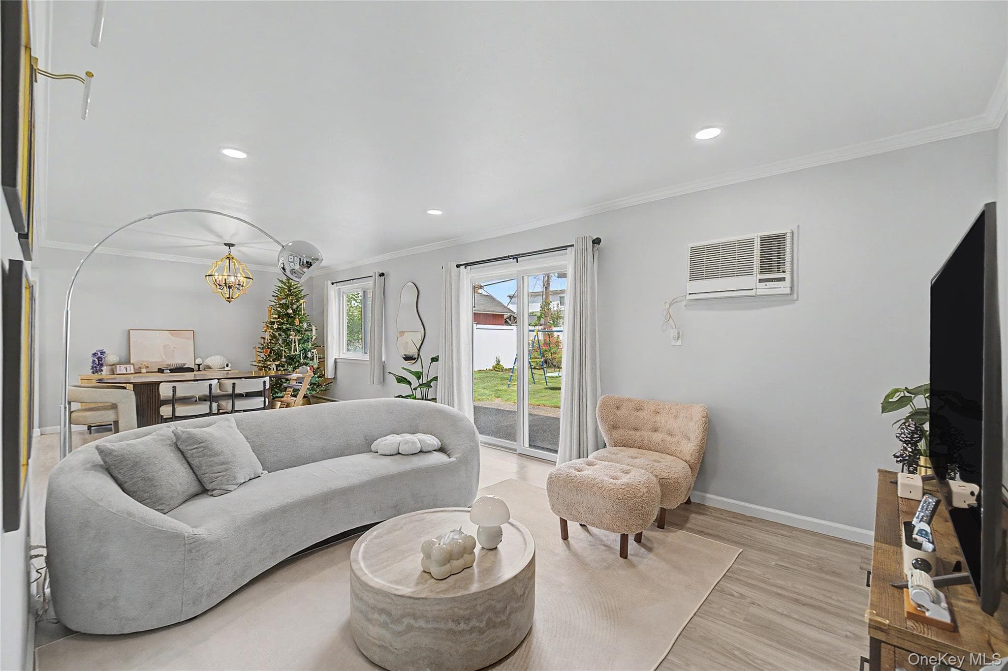 16 Hunt Place thumbnail 8