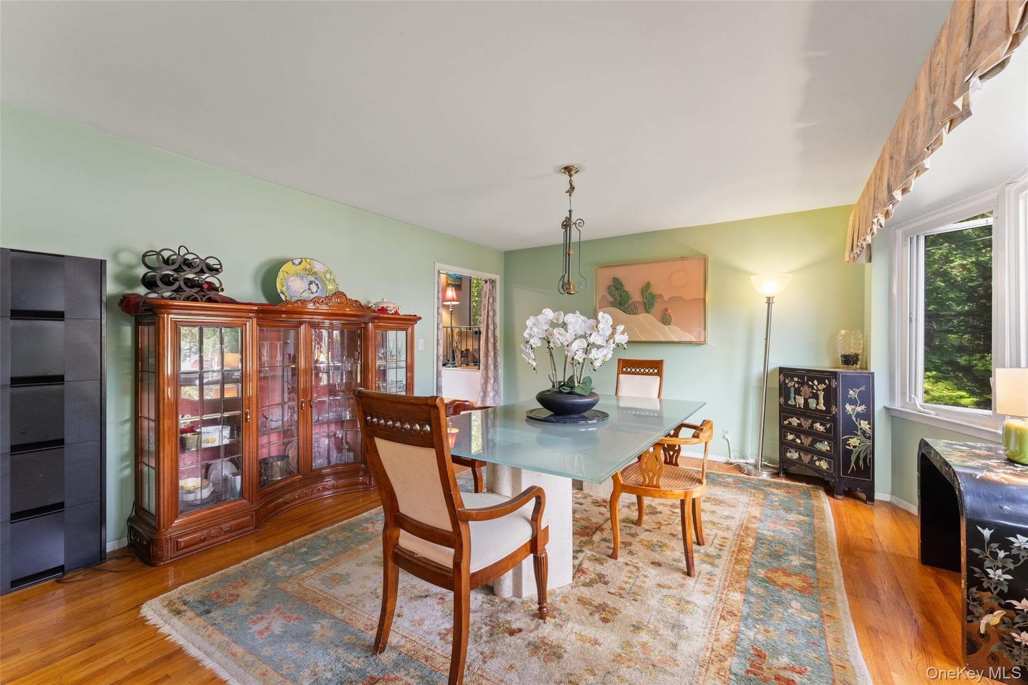 16 Cadillac Drive thumbnail 6