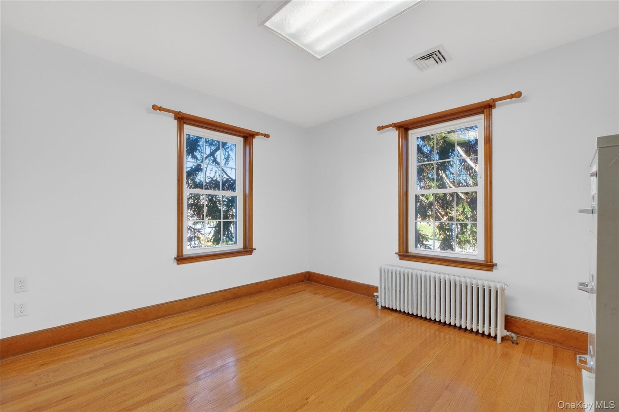 563 Temple Hill Road thumbnail 9