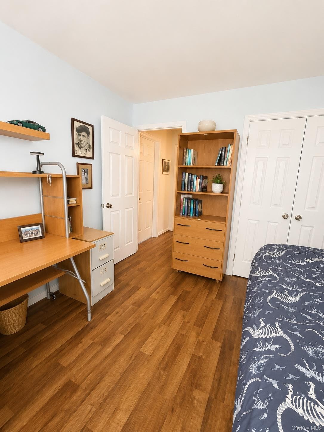 9508 Shore Front Parkway thumbnail 16