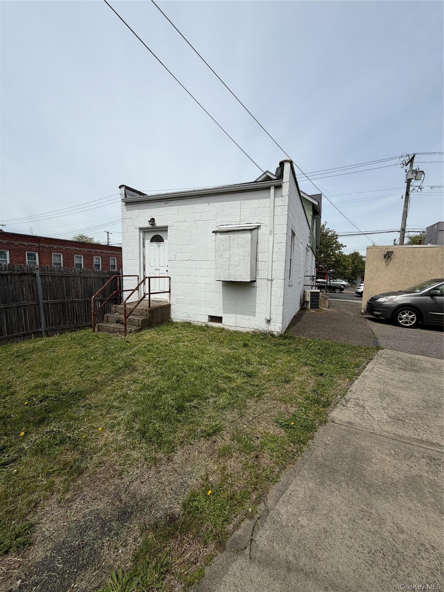 85 Hillside Avenue thumbnail 12