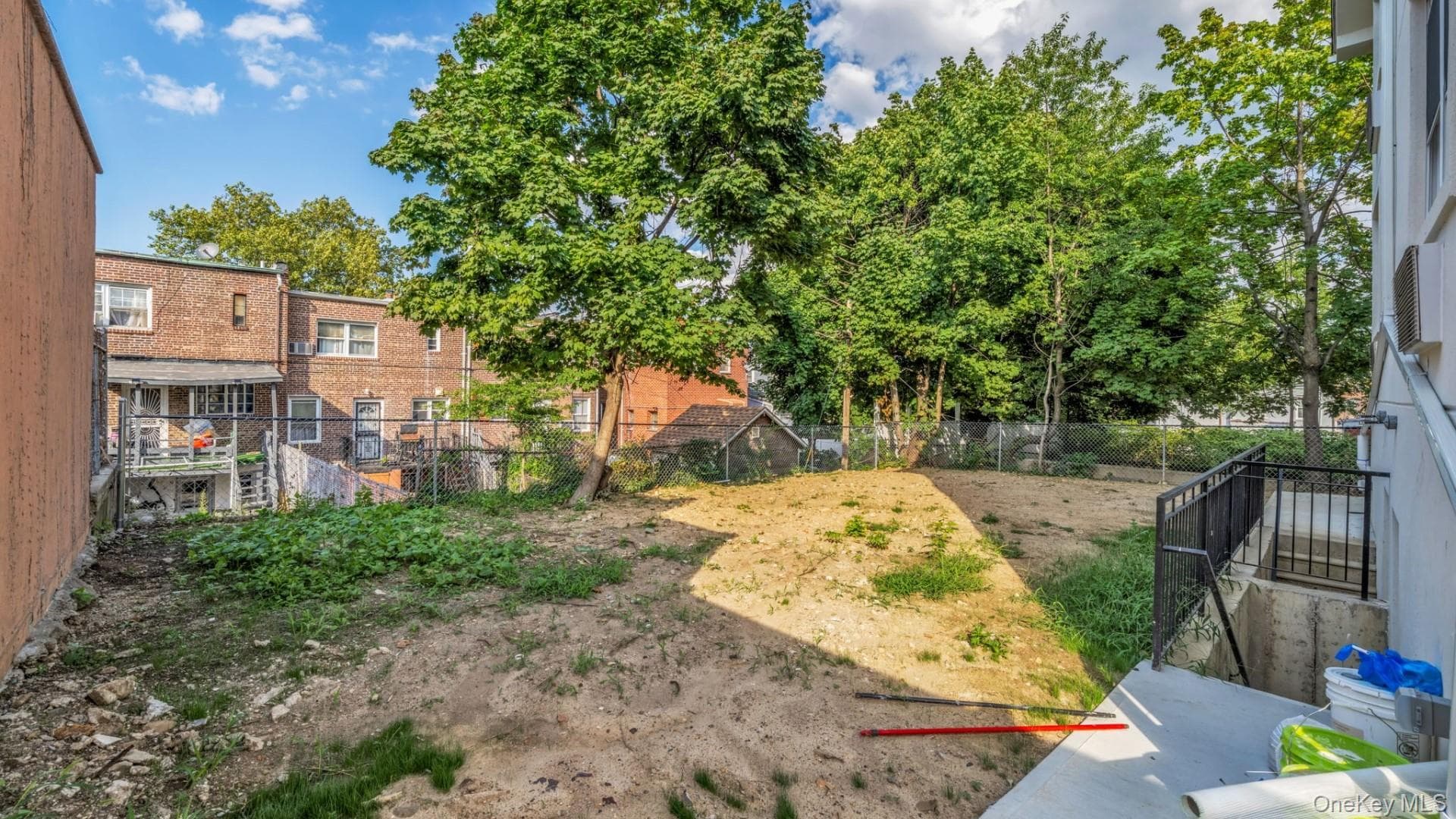 955 E 229th Street thumbnail 40