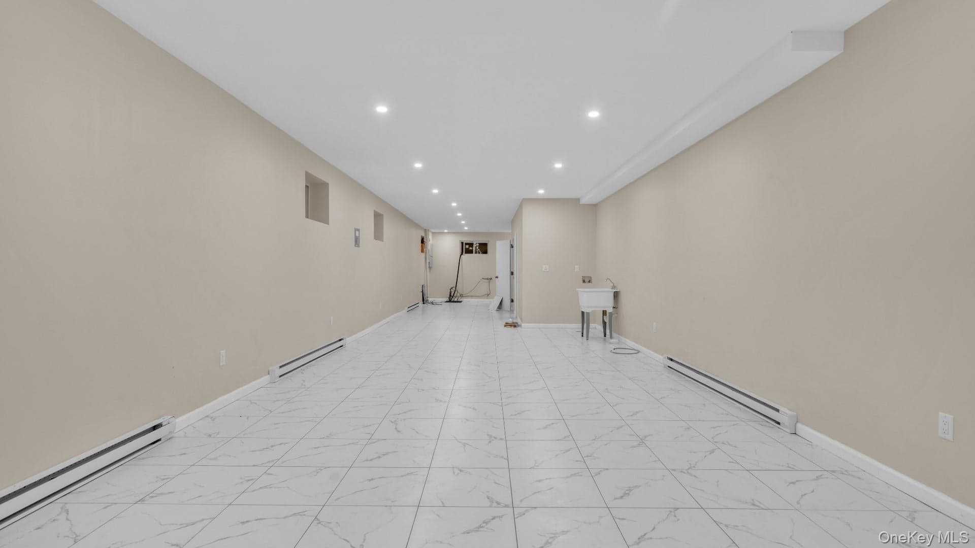 955 E 229th Street thumbnail 31