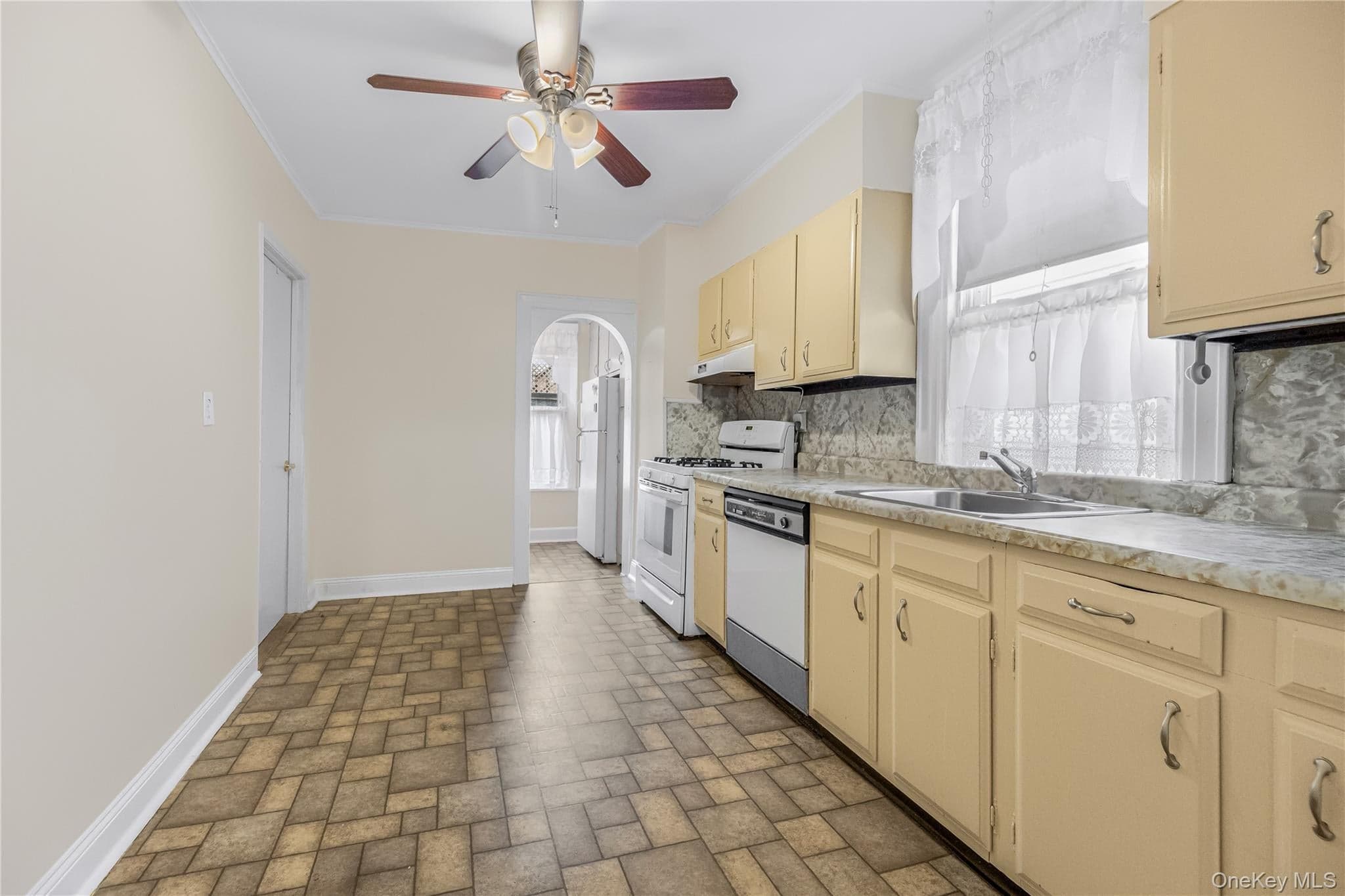 2889 Zulette Avenue thumbnail 14