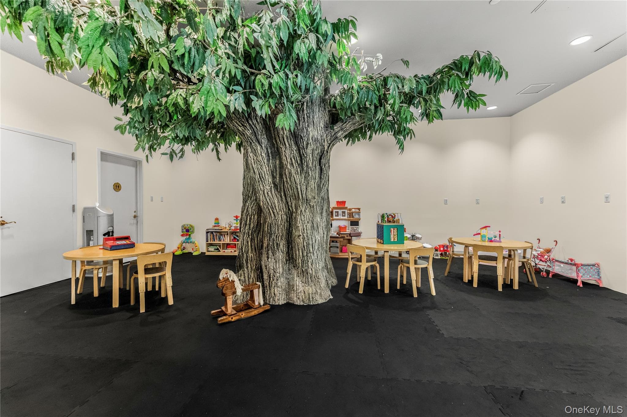 1 Scarsdale Road Unit: 321 thumbnail 25