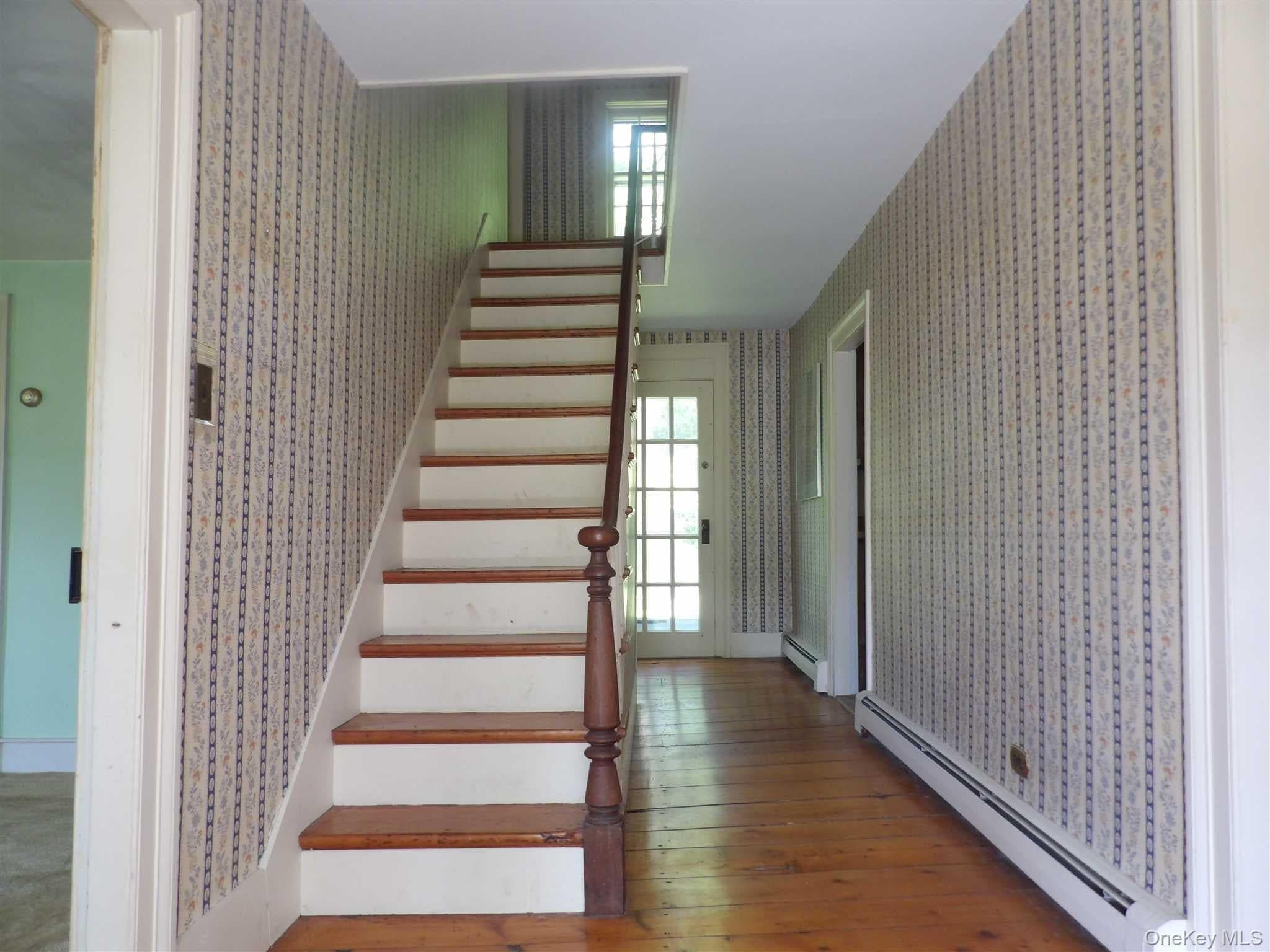 303 Hicks Hill Road thumbnail 20