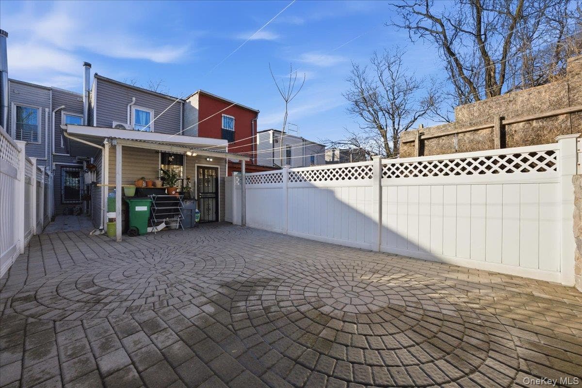 1268 Findlay Avenue thumbnail 29