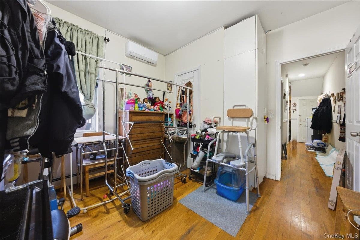 1268 Findlay Avenue thumbnail 11