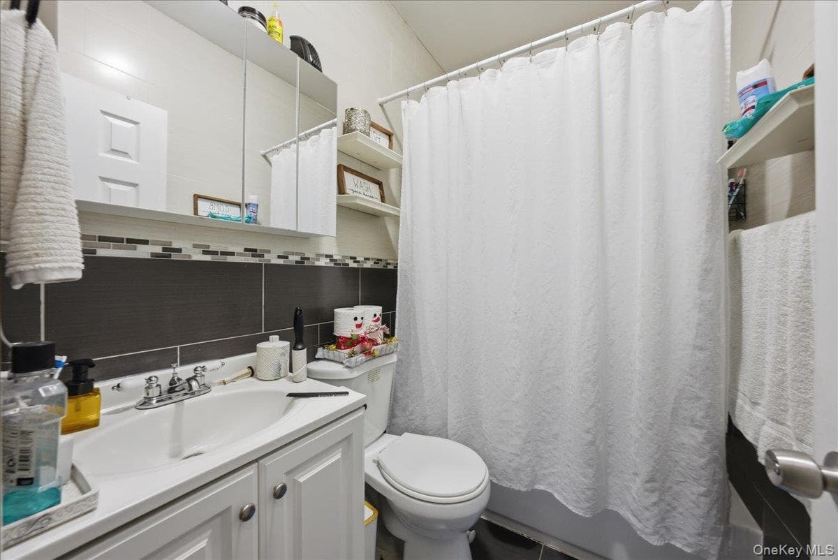 1268 Findlay Avenue thumbnail 22