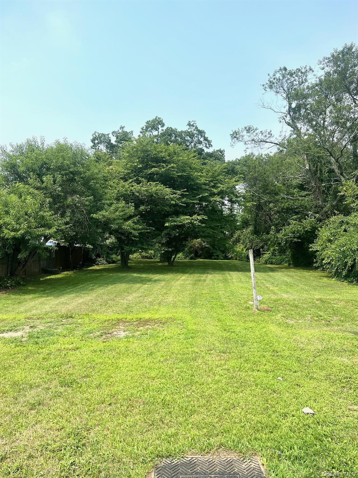 1656 N Thompson Drive thumbnail 10