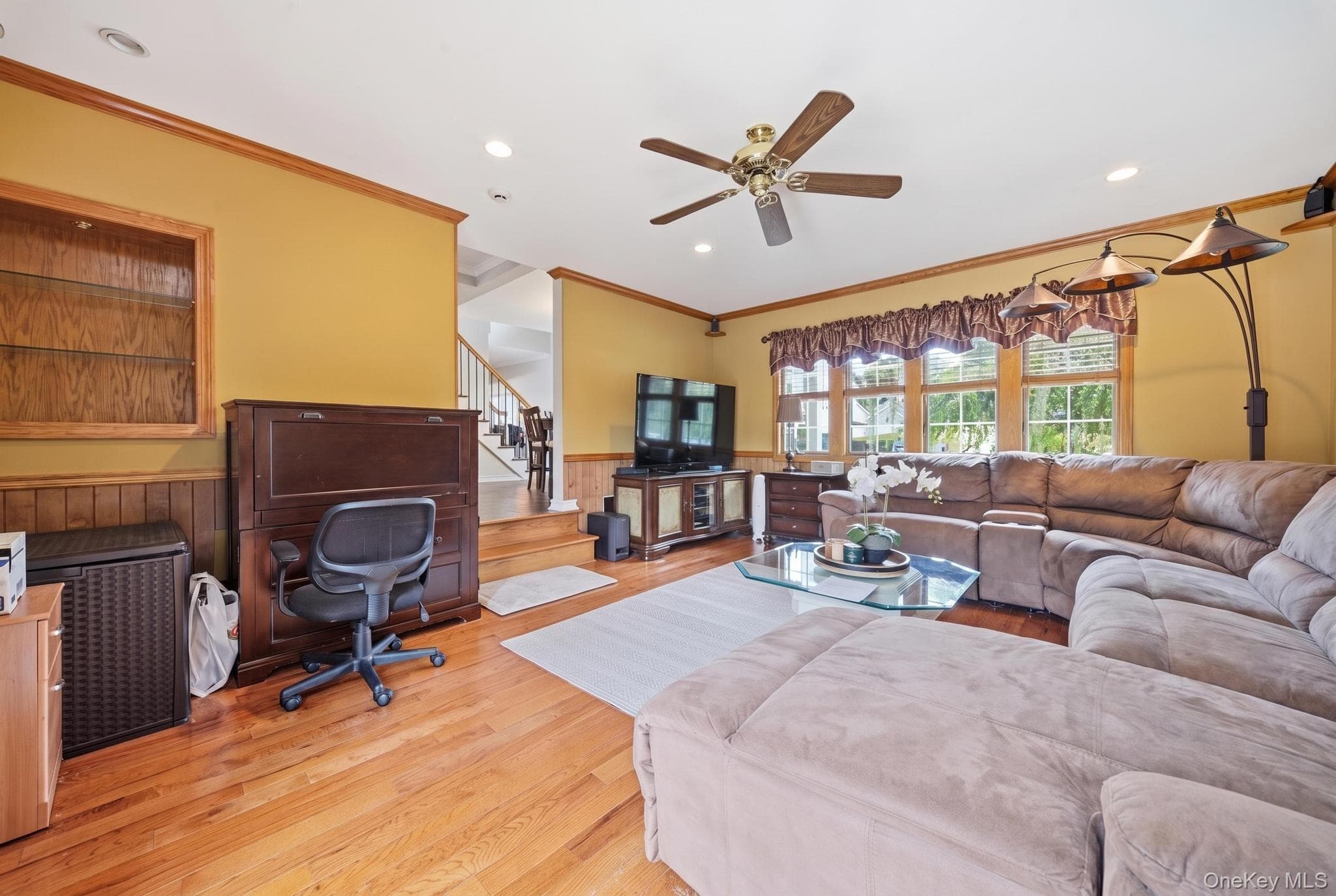 458 Wilson Street thumbnail 17