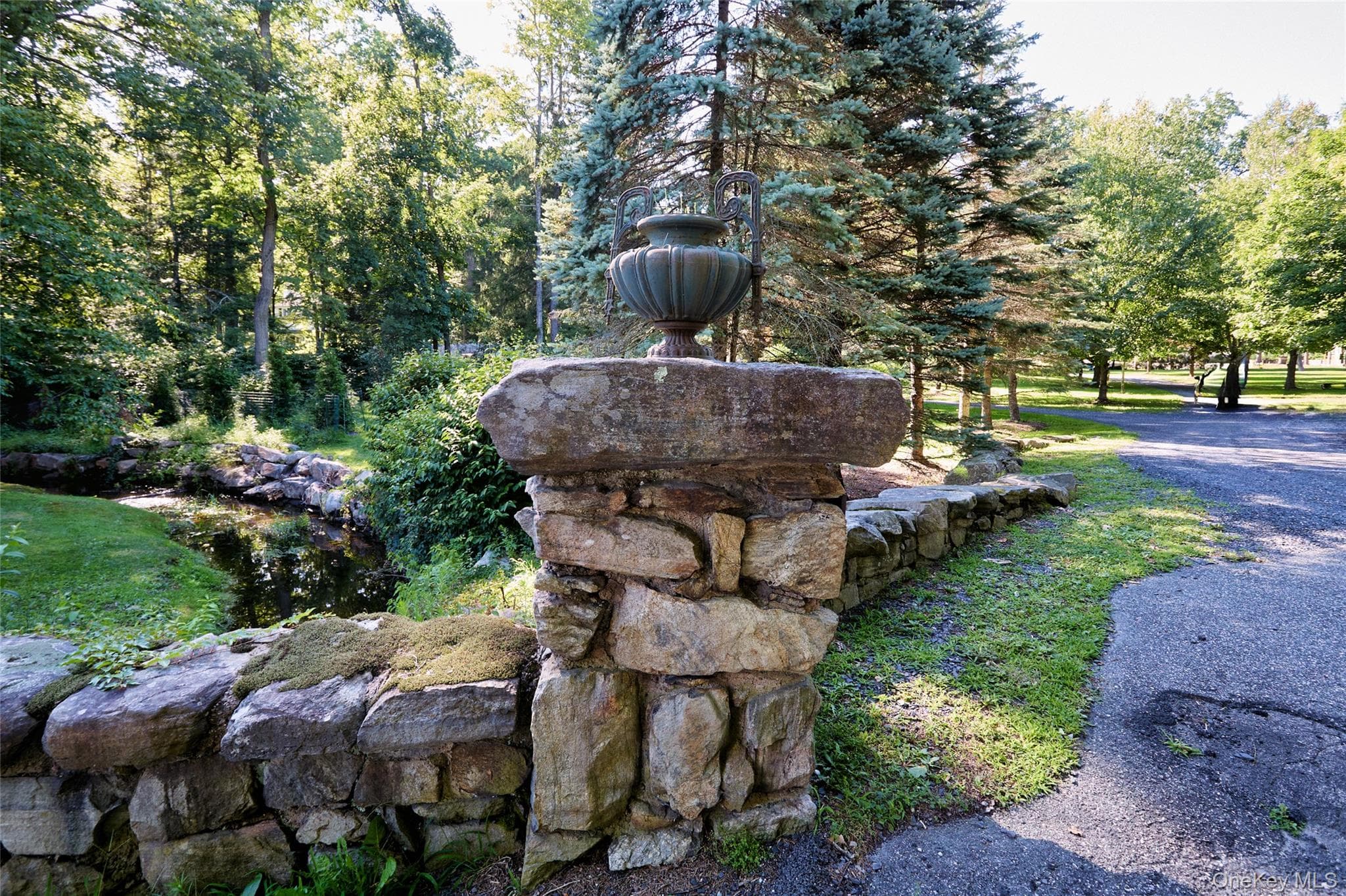 102 W Lake Road thumbnail 4