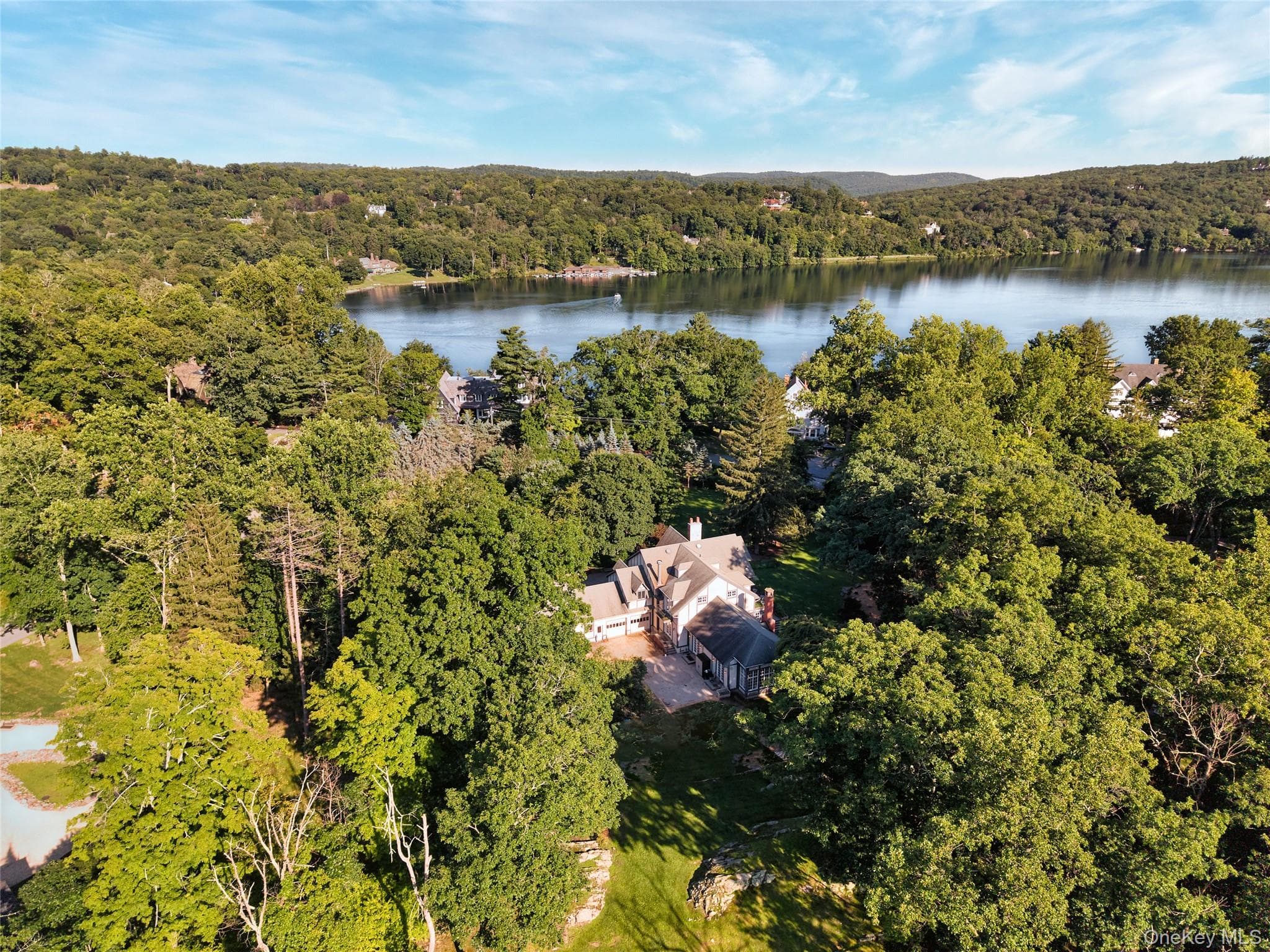102 W Lake Road thumbnail 45