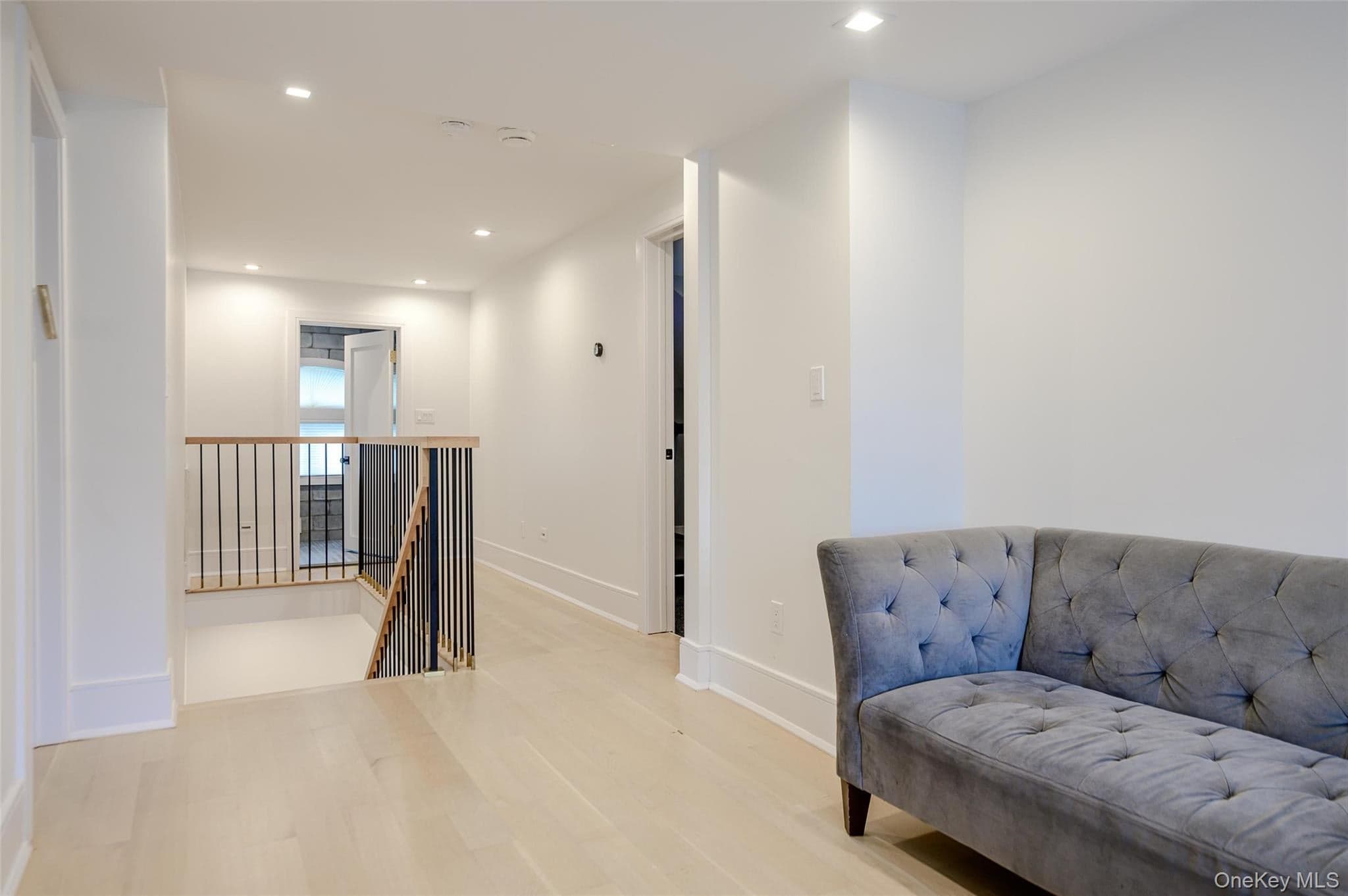 39 Burton Avenue thumbnail 28