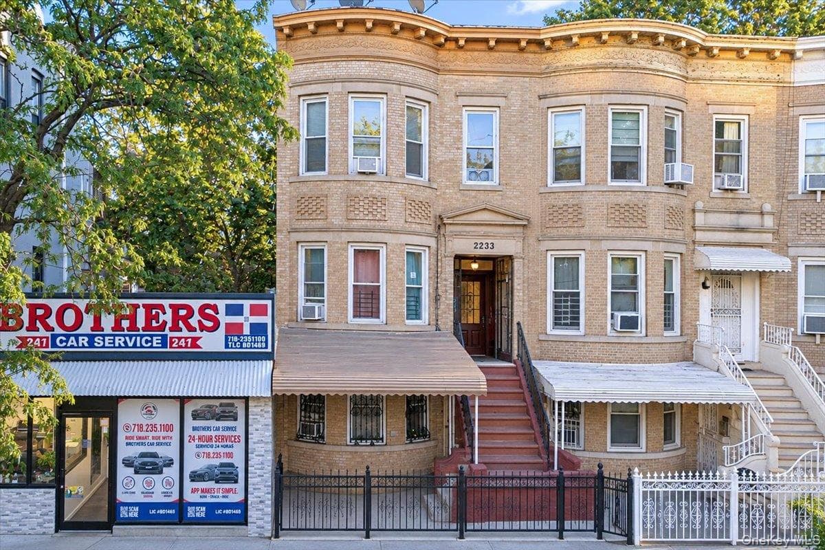 243 Crescent ST, Brooklyn