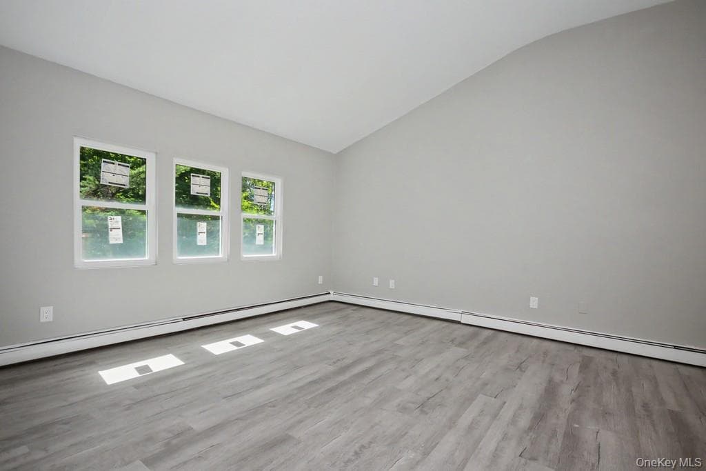 19 Englewood Terrace thumbnail 15