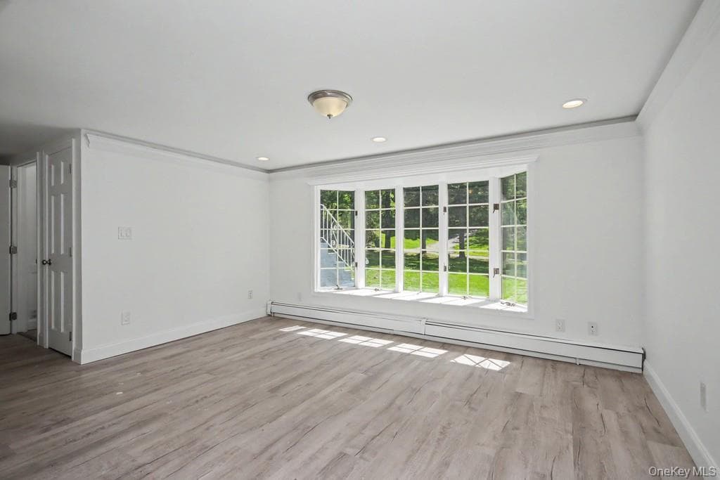 19 Englewood Terrace thumbnail 25