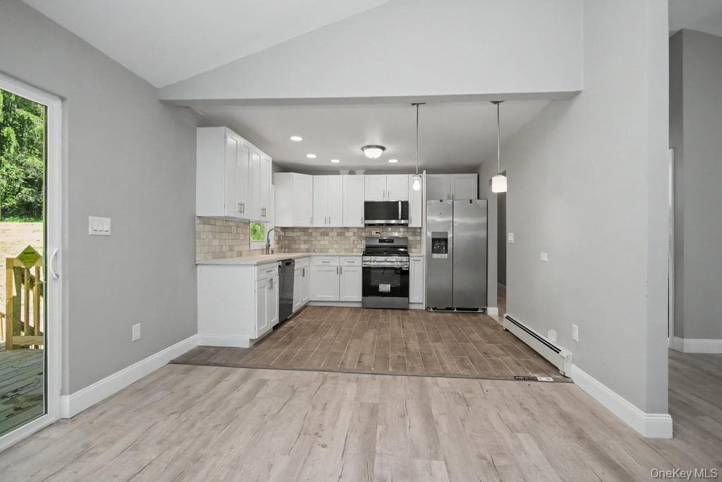 19 Englewood Terrace thumbnail 11