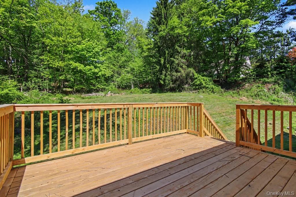19 Englewood Terrace thumbnail 10