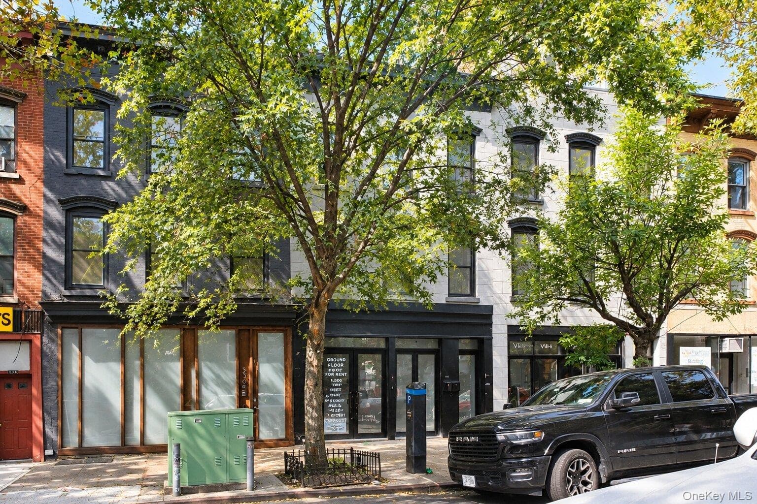 534 Court Street thumbnail 20
