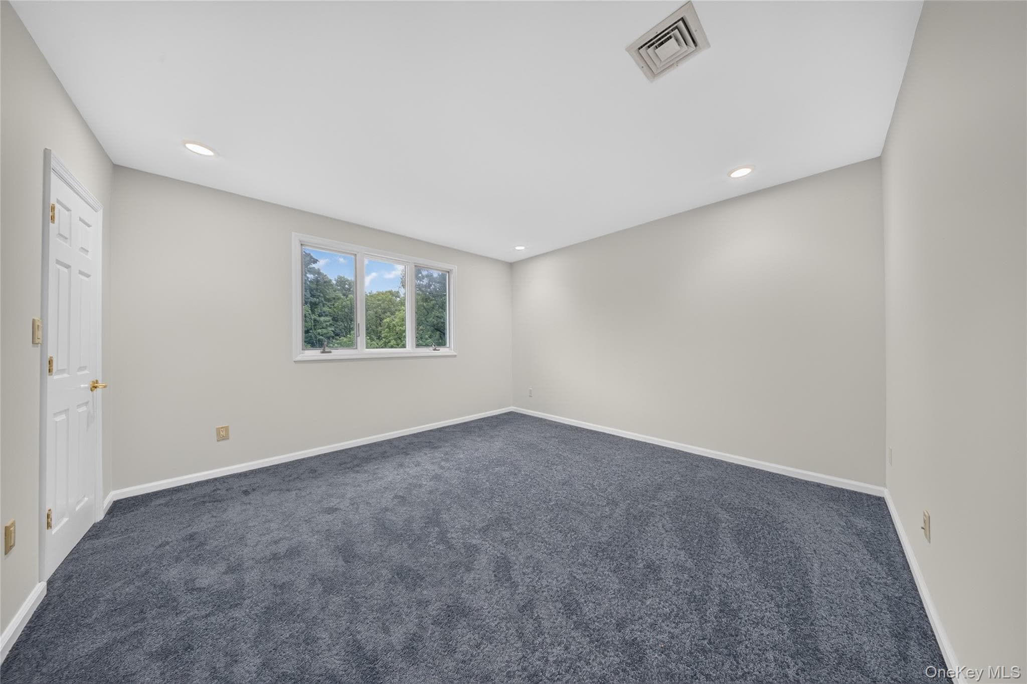 71-57 Douglaston Parkway thumbnail 29