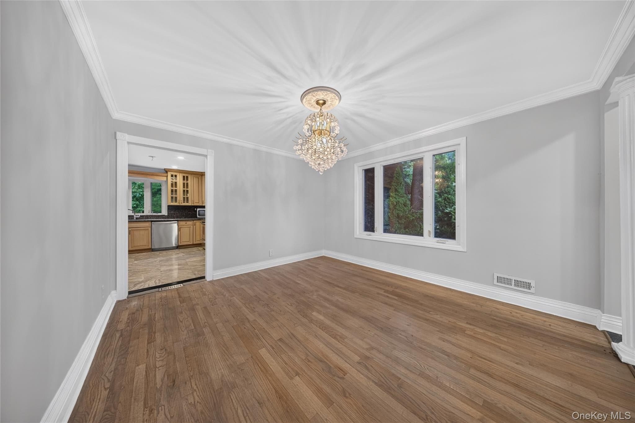 71-57 Douglaston Parkway thumbnail 9