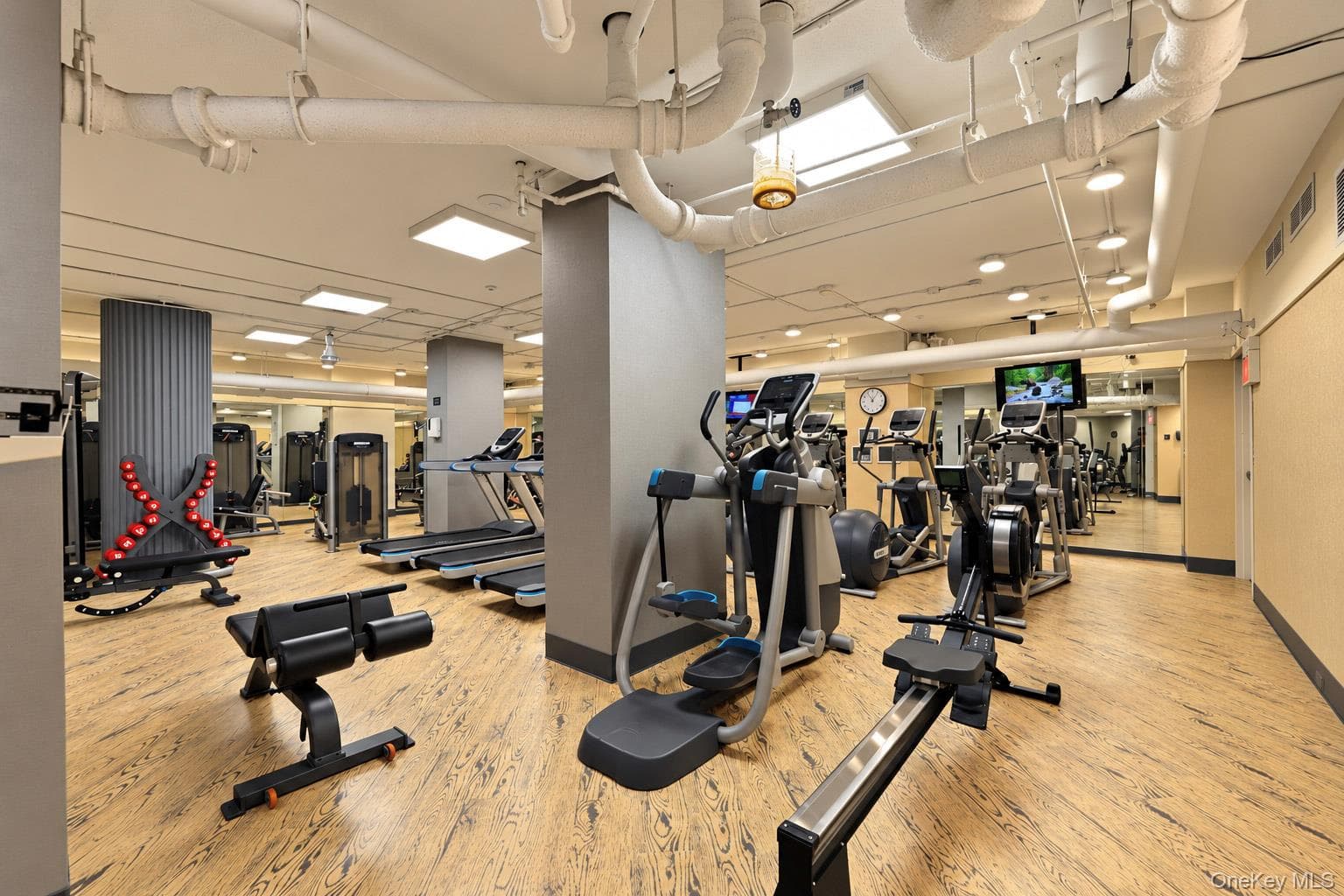 392 Central Park Unit: 2R thumbnail 26