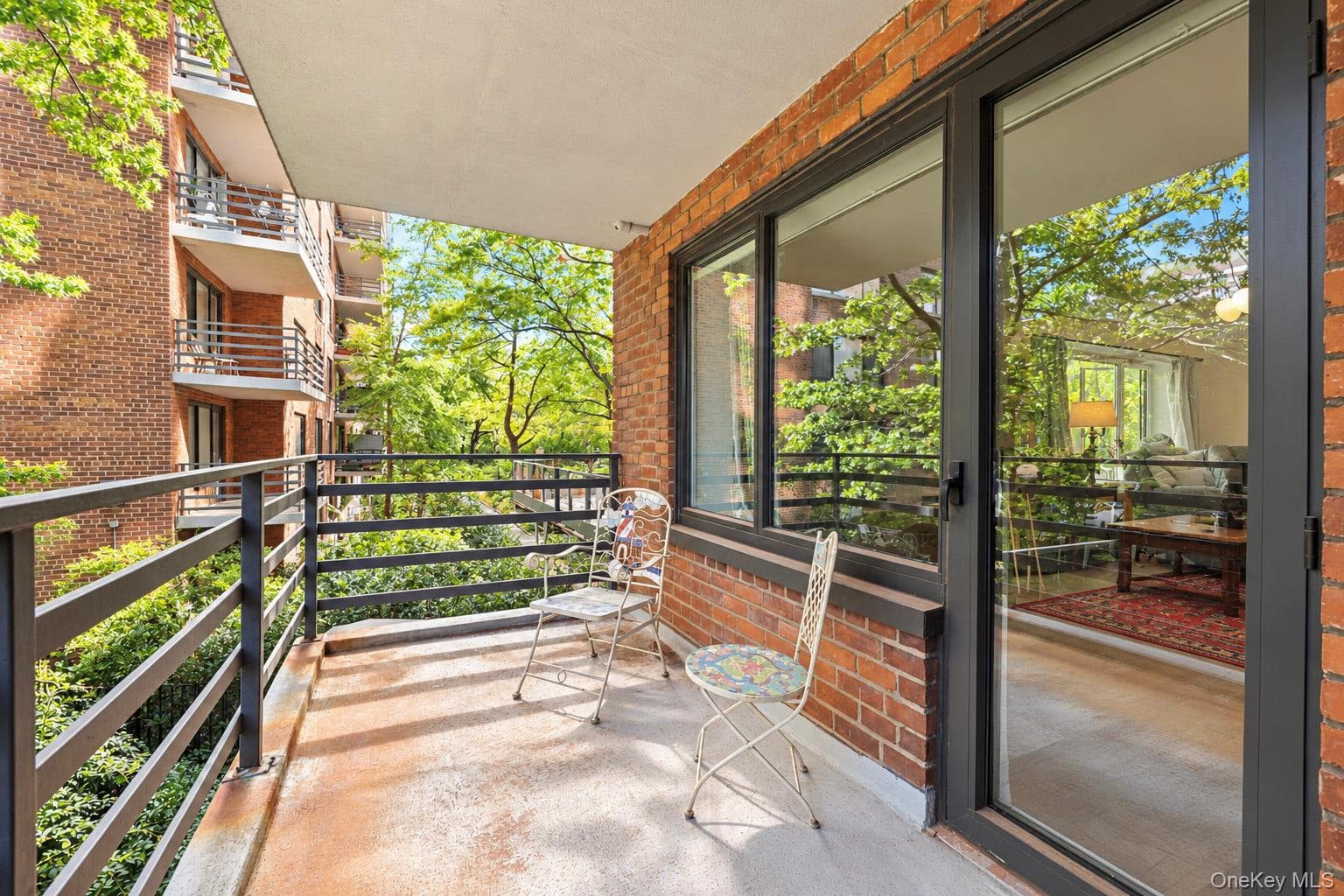 392 Central Park Unit: 2R thumbnail 16