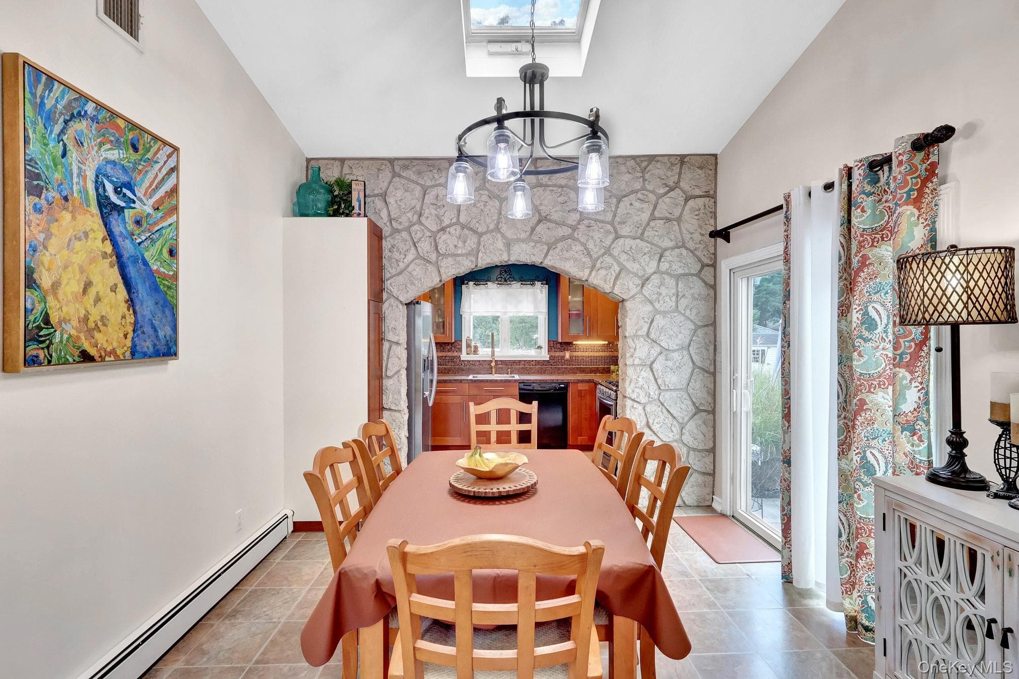 408 Oceanside Street thumbnail 11