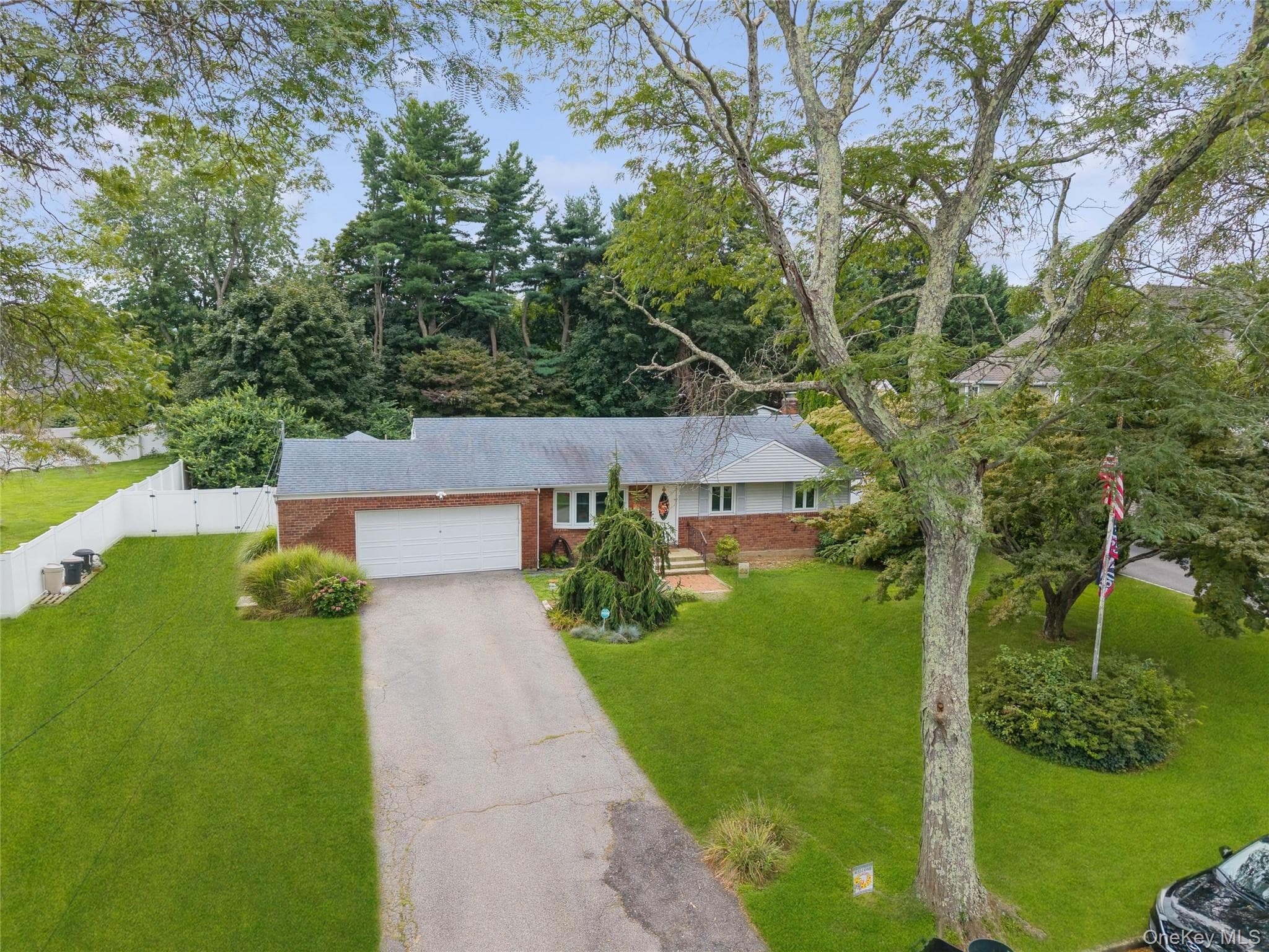 31 Ketay Drive photo 1