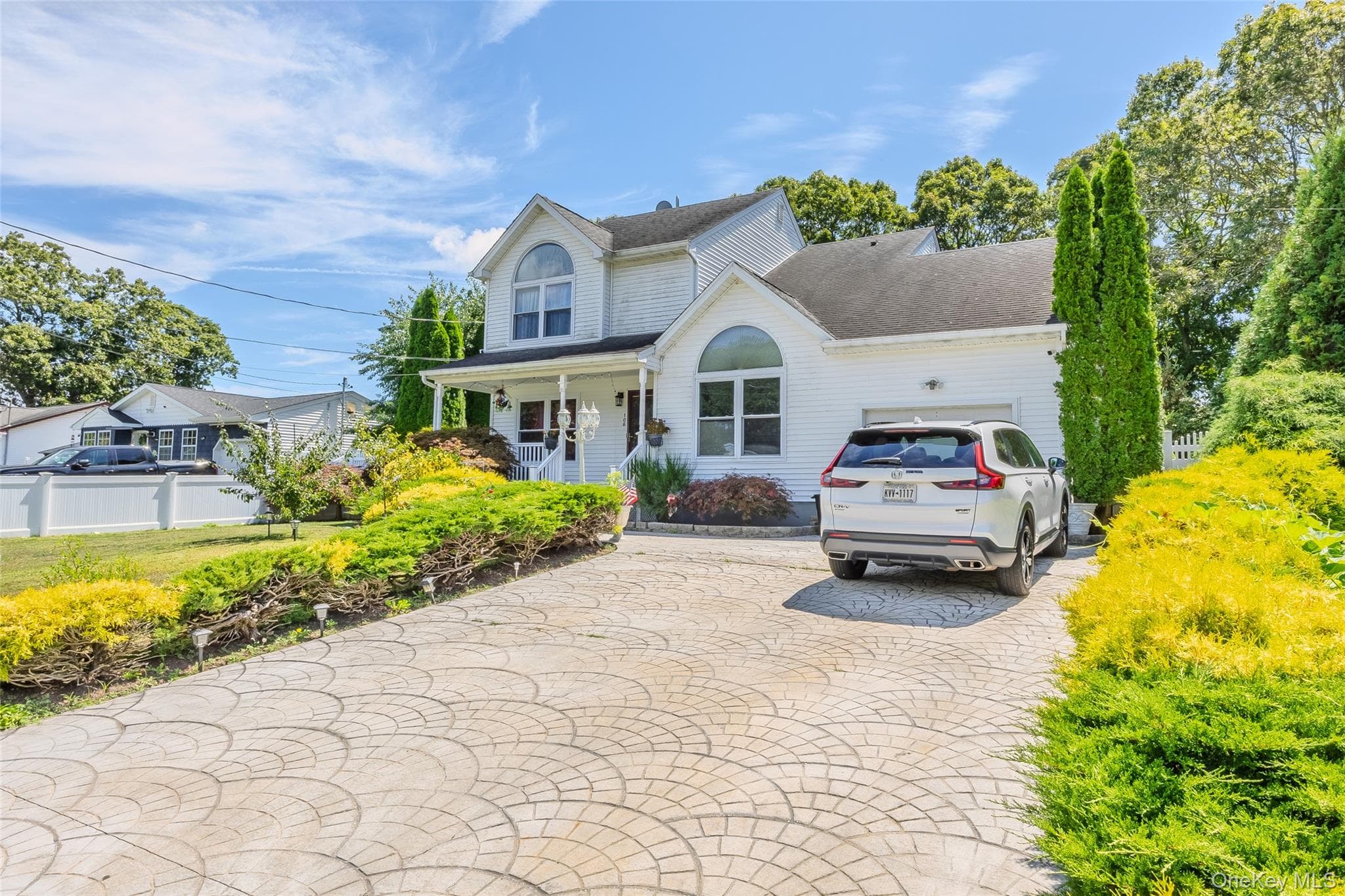 106 Chanel Drive, Shirley