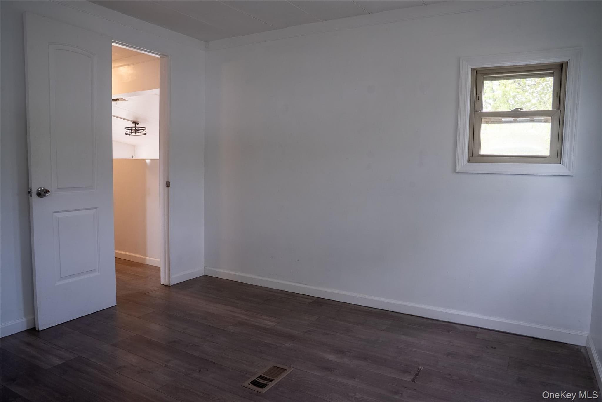 65 Minuteman Drive thumbnail 15