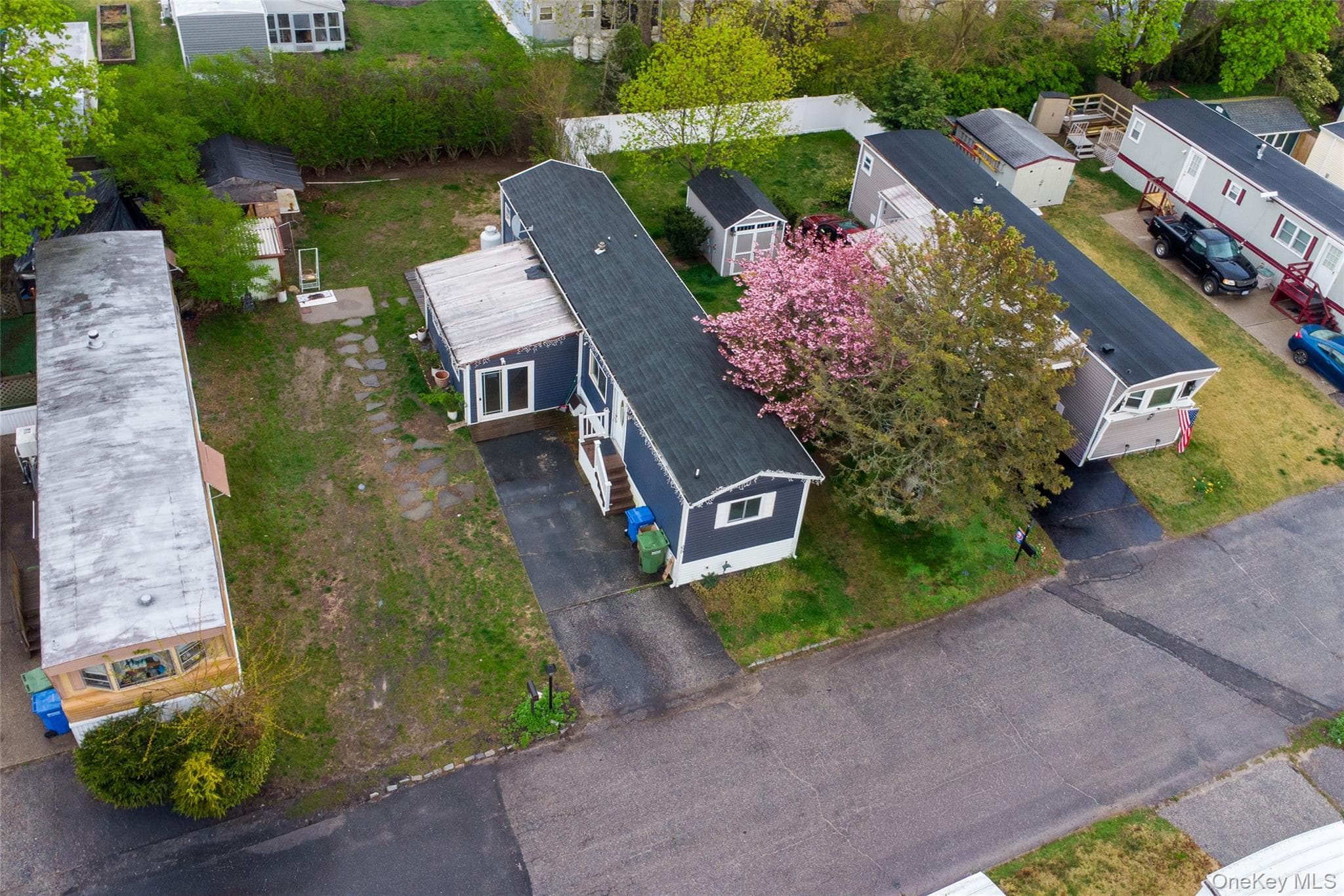 65 Minuteman Drive thumbnail 3