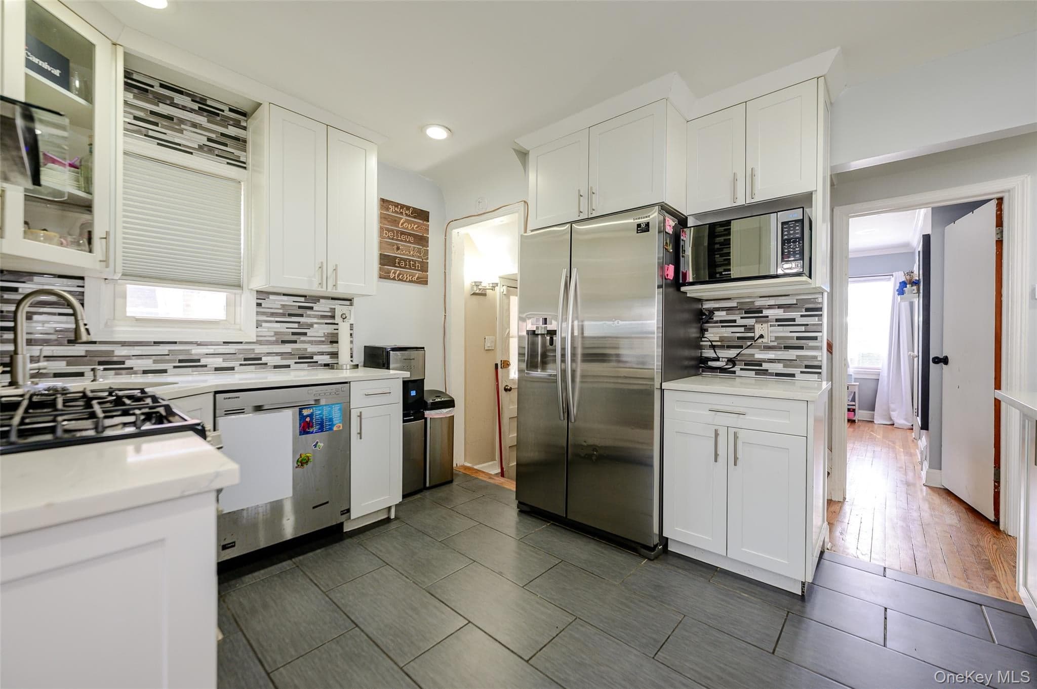58 N Montgomery Street thumbnail 6