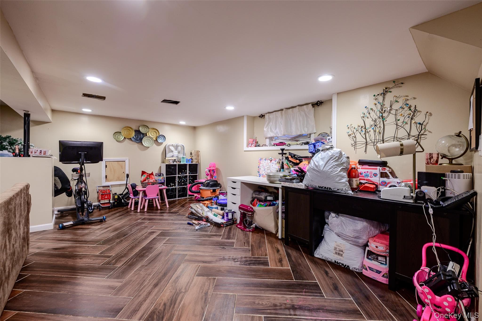 58 N Montgomery Street thumbnail 14