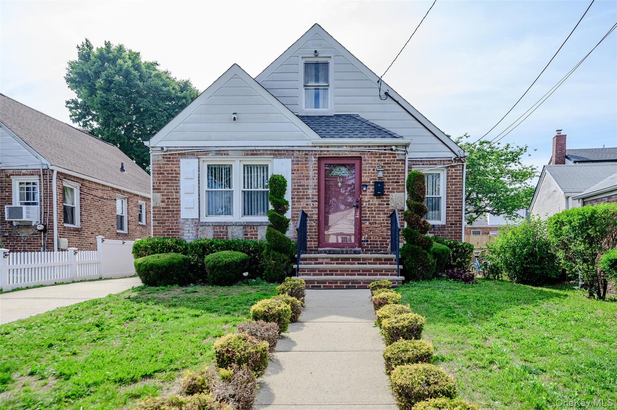 58 N Montgomery Street, Valley Stream