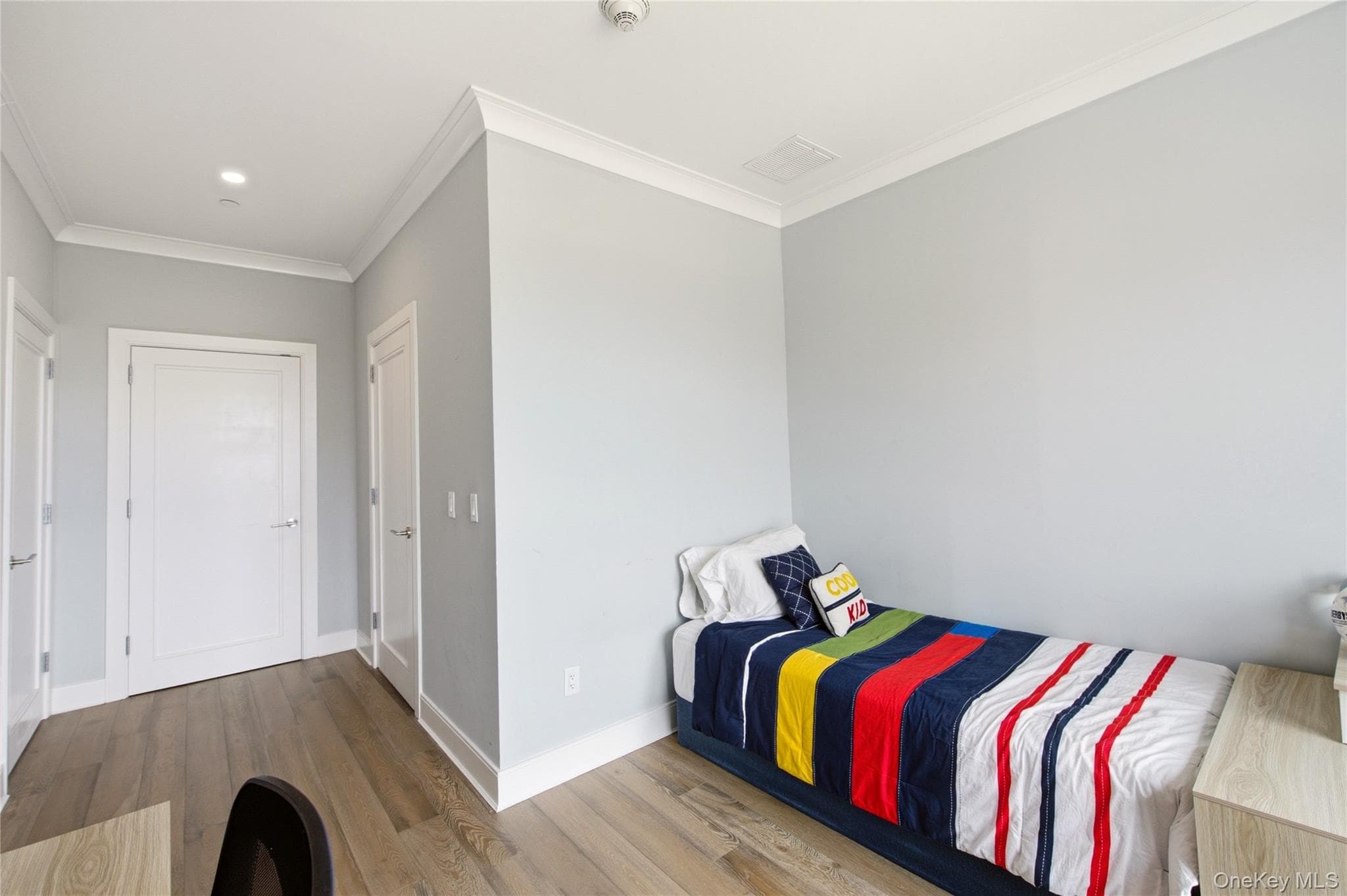 100 Garvies Point Road Unit: 1311 thumbnail 20