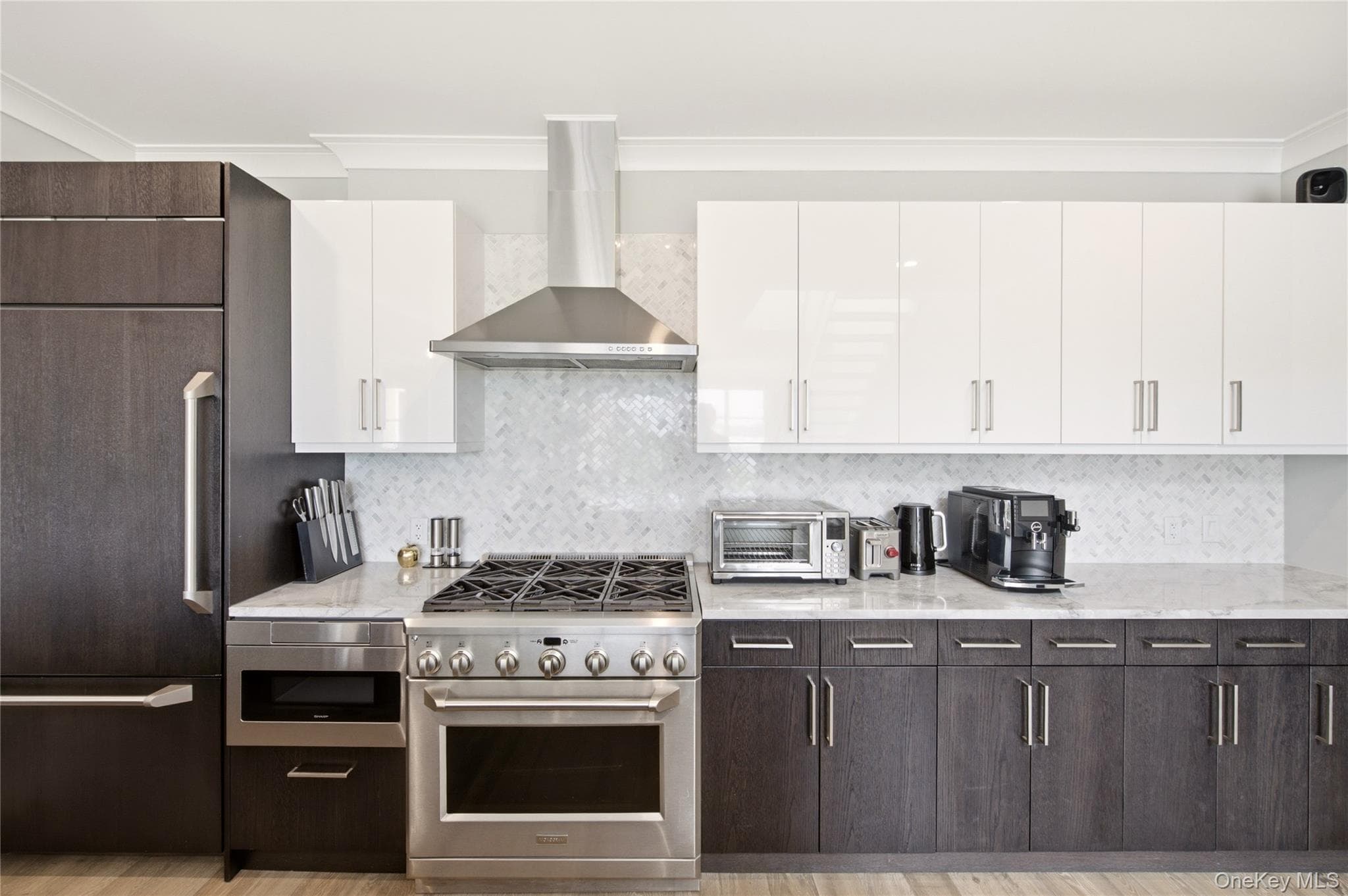 100 Garvies Point Road Unit: 1311 thumbnail 11