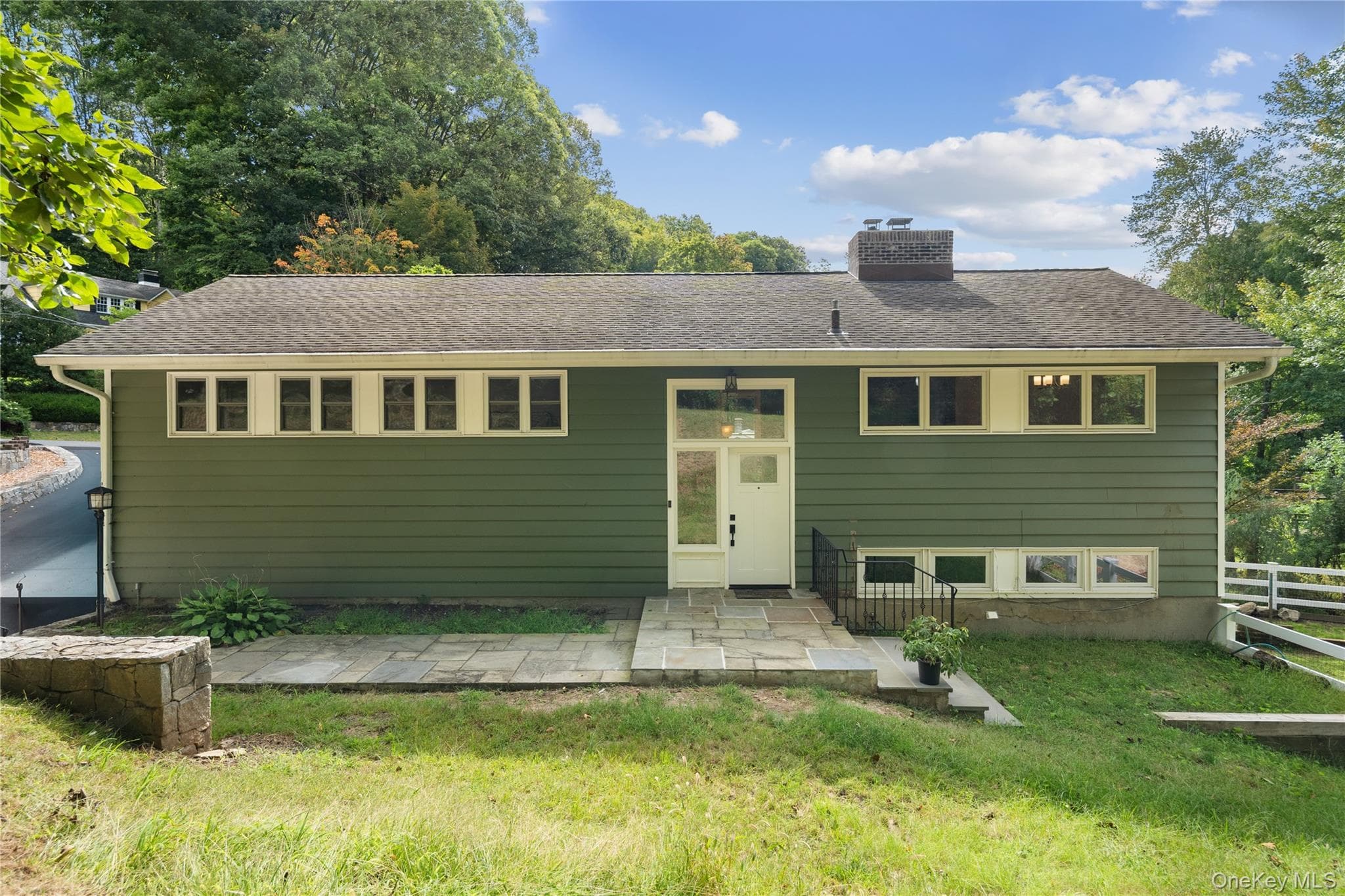 94 Todd Lane, Briarcliff Manor