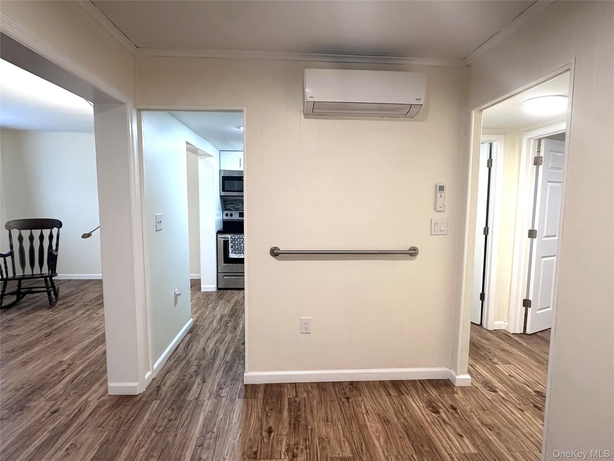 150 Rinaldi Boulevard Unit: A thumbnail 5