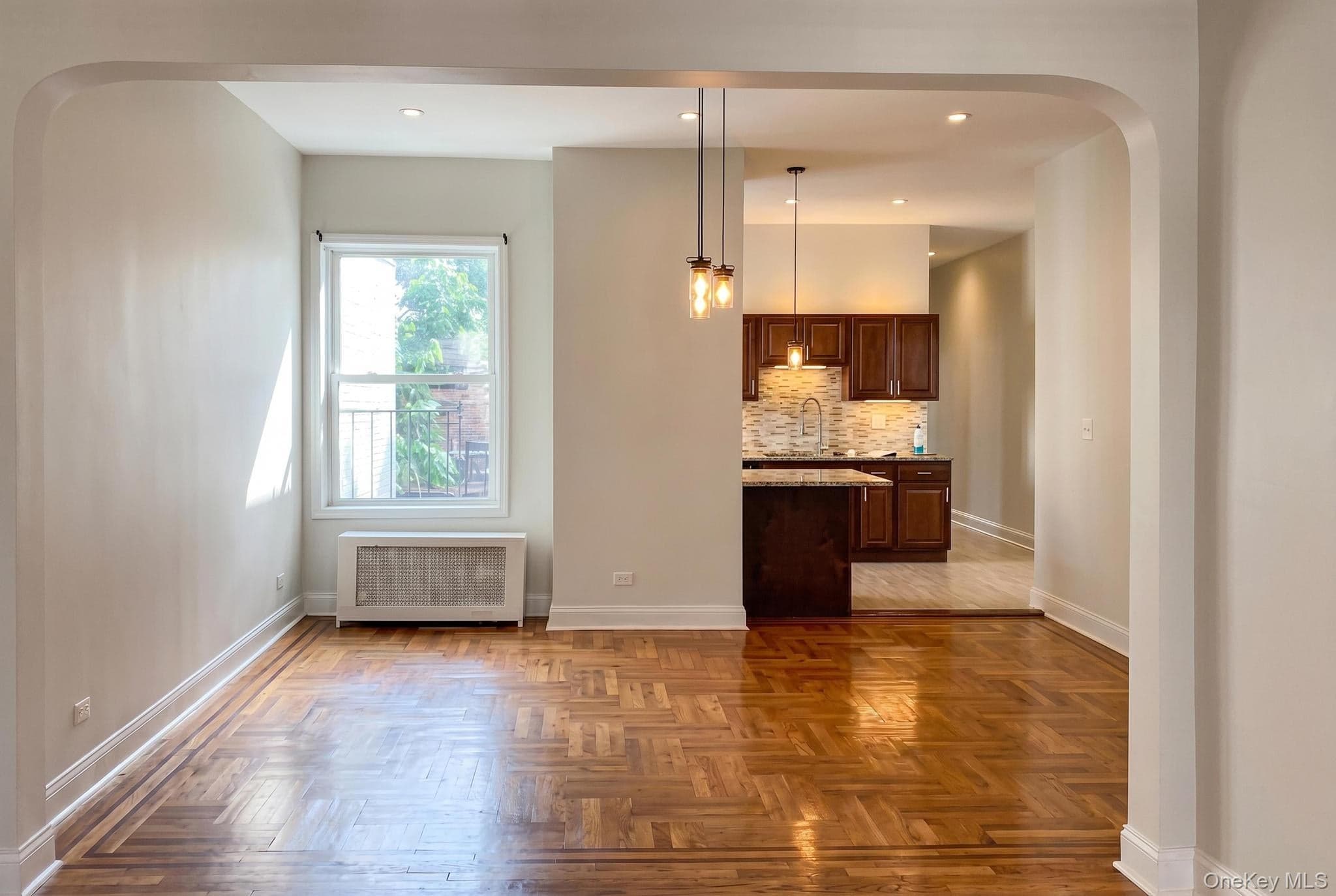 2395 E 3rd Street thumbnail 26