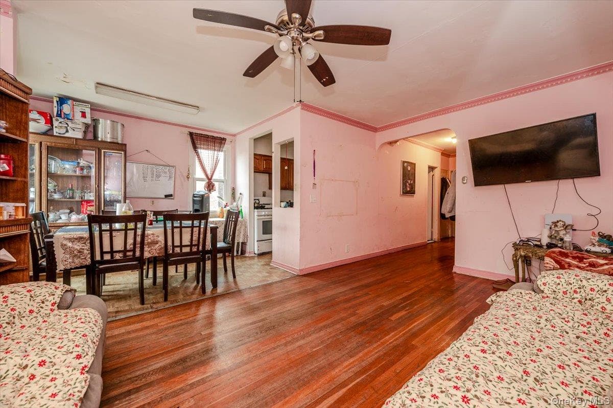 90-25A & Lot 155 Elmhurst Avenue thumbnail 16